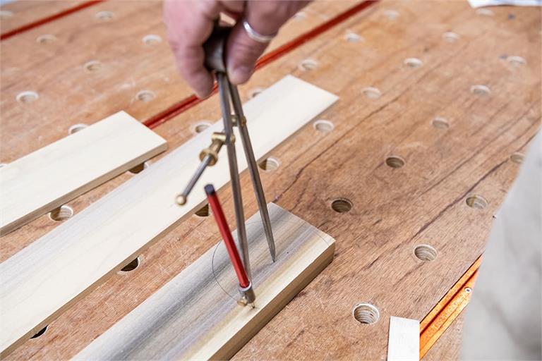 steg 4 - Marker ut med passer