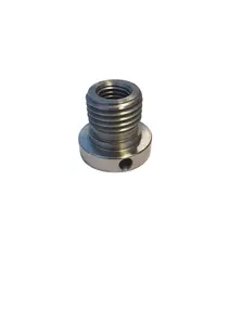 ADAPTER TIL DREIECHUCK M18 x 2,5 / M33