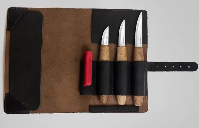 Spikkesett S19X i lærmappe 3 kniver og slipeutstyr. Beavercraft 