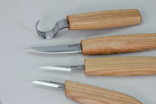 Spikkesett S09Book i gaveeske 4 kniver og slipeutstyr. Beavercraft 