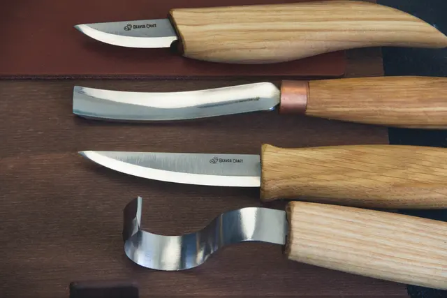 Spikkesett S43Book i gaveeske 4 kniver og slipeutstyr. Beavercraft 