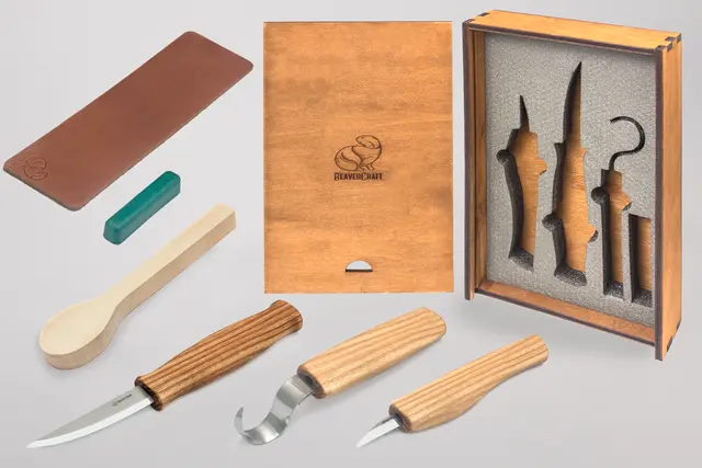 Spikkesett S13Box i gaveeske 3 kniver, emne og slipeutstyr. 