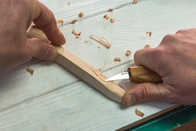 Spikkesett S13Box i gaveeske 3 kniver, emne og slipeutstyr. 