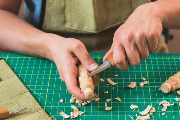Spikkesett S17 til treskje mm. Høyre 3 kniver og slipeutstyr. Beavercraft 
