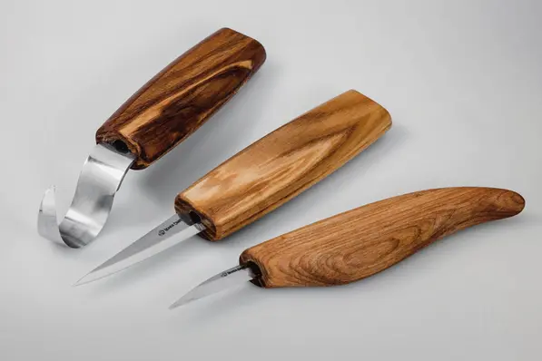Spikkesett S17 til treskje mm. Høyre 3 kniver og slipeutstyr. Beavercraft 