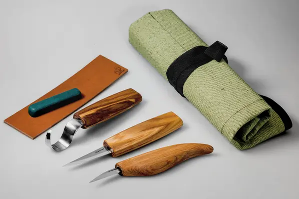 Spikkesett S17 til treskje mm. Høyre 3 kniver og slipeutstyr. Beavercraft 