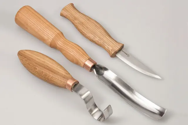 Knivsett S14 til treskje. Venstrehendt 2 kniver og 1 bøyd skulp. Beavercraft 