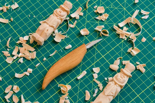 Spikkesett S17 til treskje mm. Venstre 3 kniver og slipeutstyr. Beavercraft 
