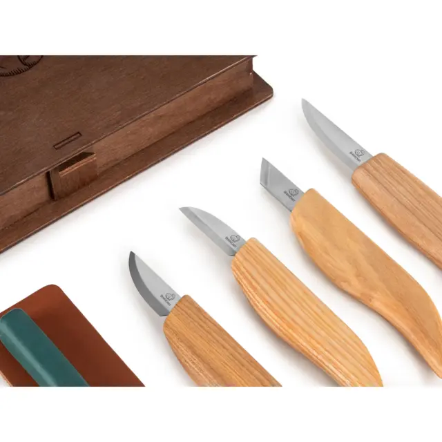 Spikkesett S07Book i gaveeske 4 kniver og slipeutstyr. Beavercraft 