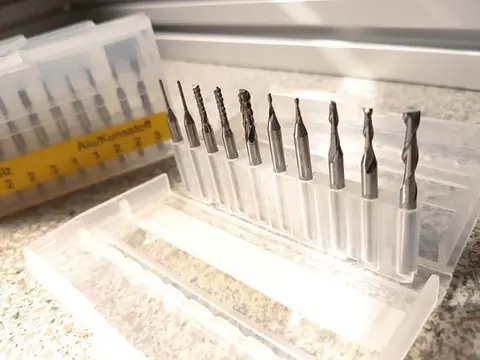 Fresestålsett for Cnc - Tre, Alu, Plast 1/8" Tange