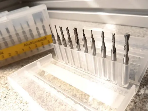 Fresestålsett for Cnc - Tre, Alu, Plast 1/8" Tange