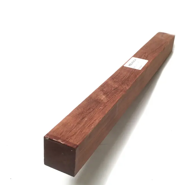 Rød Akasie Firkant 450X75X75 mm Dreieemne 