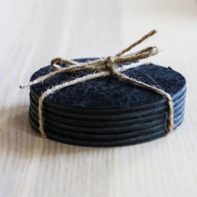 Drikkebrikke - svart setter 6 stk Ø90 mm coaster 