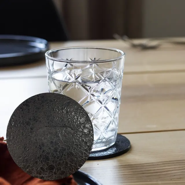 Drikkebrikke - svart setter 6 stk Ø90 mm coaster 