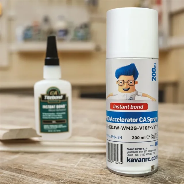 CA-limaktivator PRO 200 ml Spray for Titebond Instant og CA-lim 