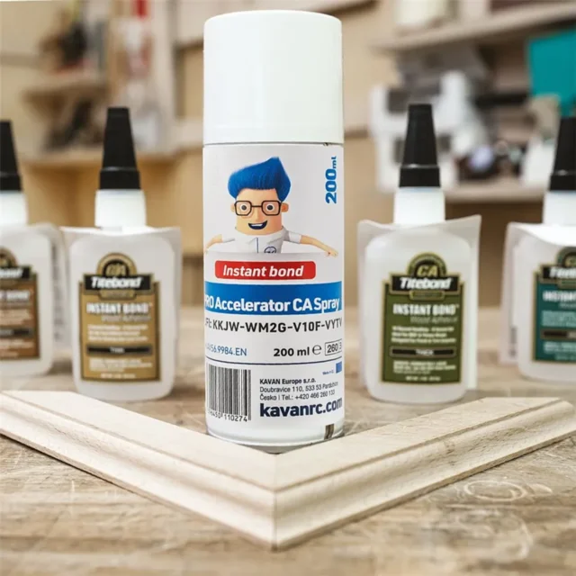 CA-limaktivator PRO 200 ml Spray for Titebond Instant og CA-lim 