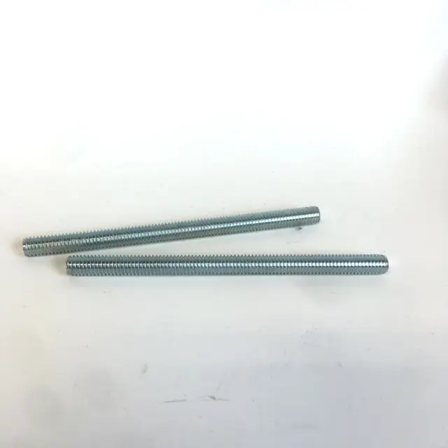 Gjengetapp M6. 10Stk. M6 X 90mm 