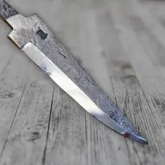 Råsmidd knivblad 120–140 mm Rett rygg – 3-lags smidd