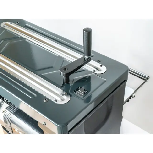 EXMAC tykkelseshøvel D330 33cm. Bredde. To matehastigheter. 