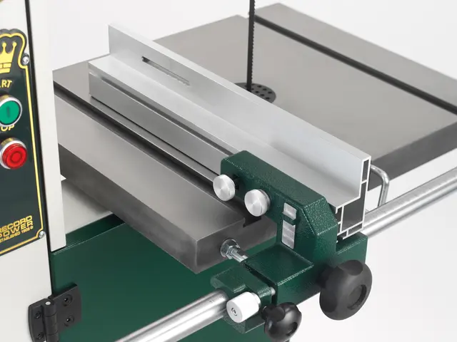 SABRE-300 12" båndsag Record Power 