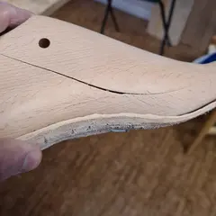 S&#229;lel&#230;r 4,5 mm, stripe ca.33x48 cm Vegetabilsk garvet