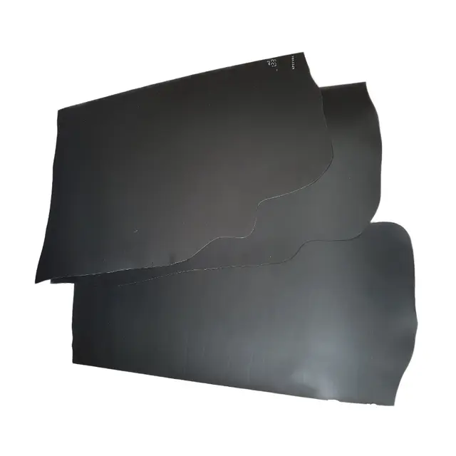 Svart 2.4-2.6 mm - 1/2 av helt skinn Vegetabilsk Garvet 