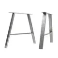 Ben til bredt bord. 2stk. H710 X B780mm A-type. Lakkert r&#229;st&#229;l.