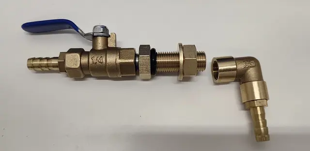 Sett til Kammergjennomføring 6mm slange 