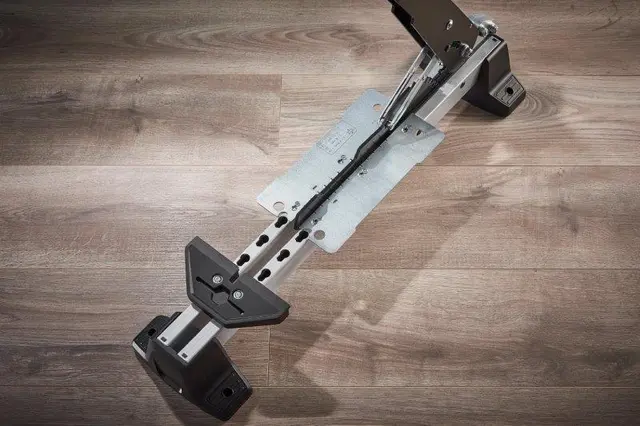 Vinyl- og laminatkutter VLC 1000 